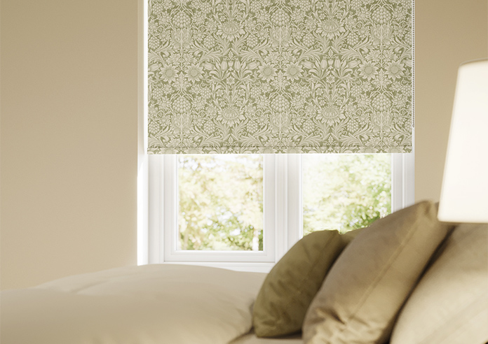 William Morris At Home Sunflower, Artichoke - Roller Blind - Image 5